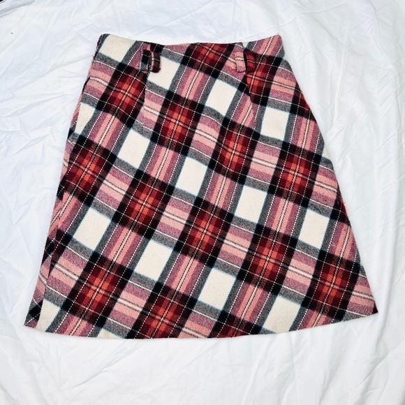 Vintage red white and black plaid A-line mini skirt - Picture 1 of 8